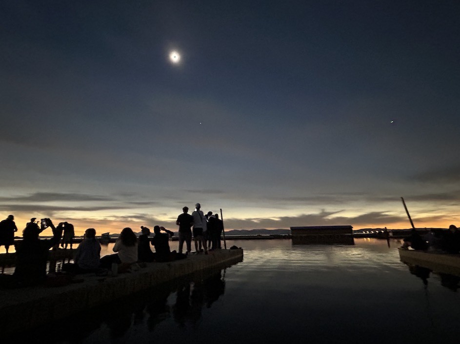 Totality as seen at 3:27 above docks on Lake Champlain in Burlington, Vermont. (Credit: Kate Gilmore)