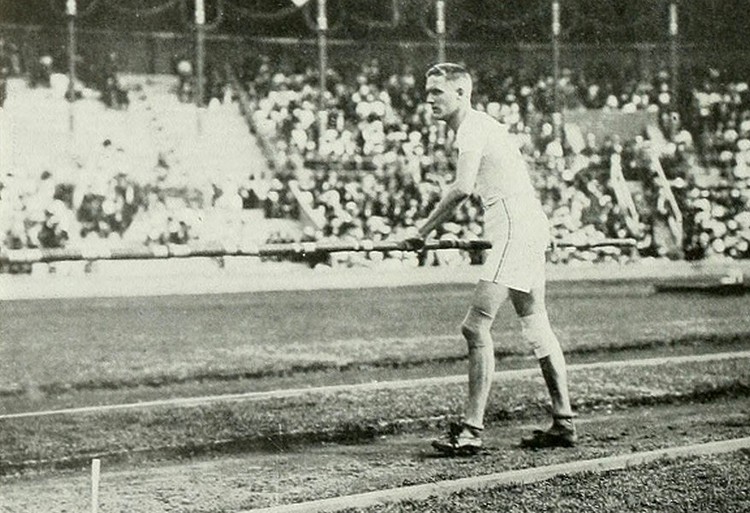 Harry Babcock with a pole vault. 