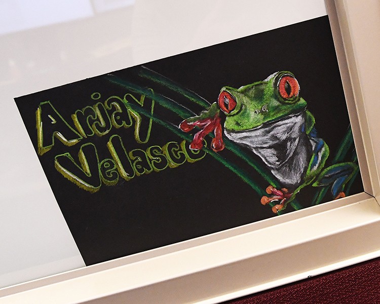 Freddy's frog art for Arjay Velasco. Photo by Eileen Barroso. Freddy Claudio's art showing a frog for Arjay Velasco.