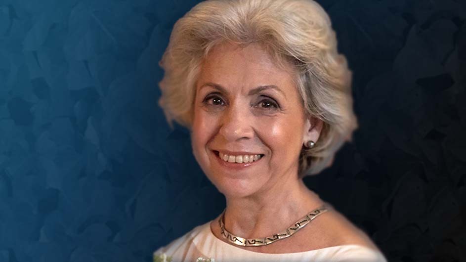 Barnard College Emerita Professor Lynn Garafola