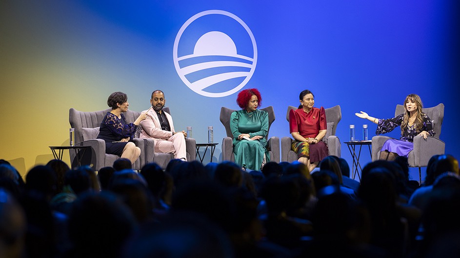Renee DiResta, Stanford Internet Observatory (moderator); Anil Dash, CEO, Glitch; Nikole Hannah-Jones, Howard University; Leni Robredo, 14th vice president of the Philippines; and Zeynep Tufekci, director of the Craig Newmark Center for Journalism Ethics and Security. Photo: The Obama Foundation Five people sitting in chairs on a stage, having a discussion.