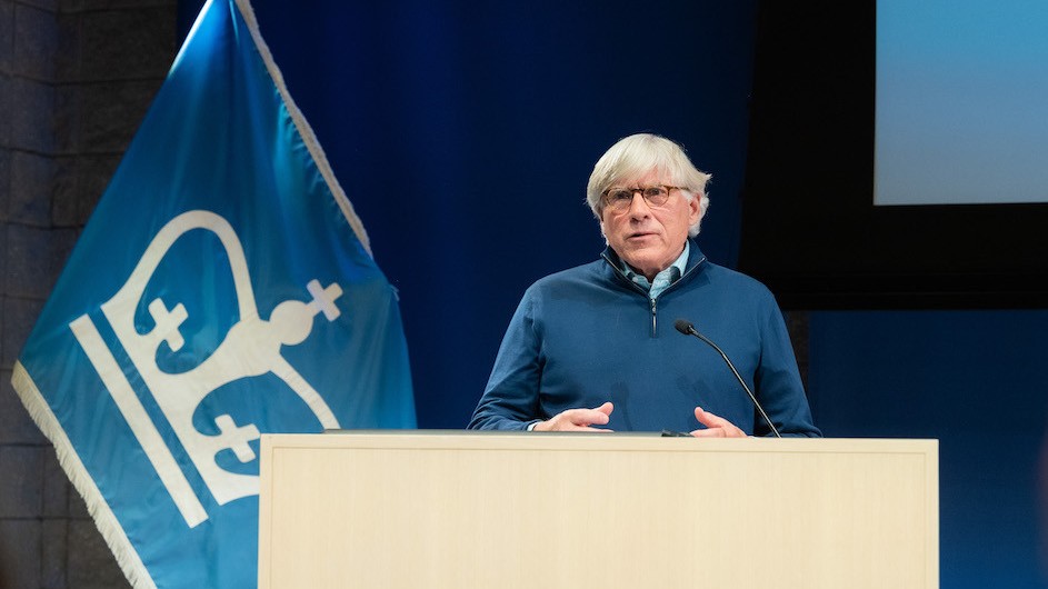 President Bollinger President Bollinger at The Forum