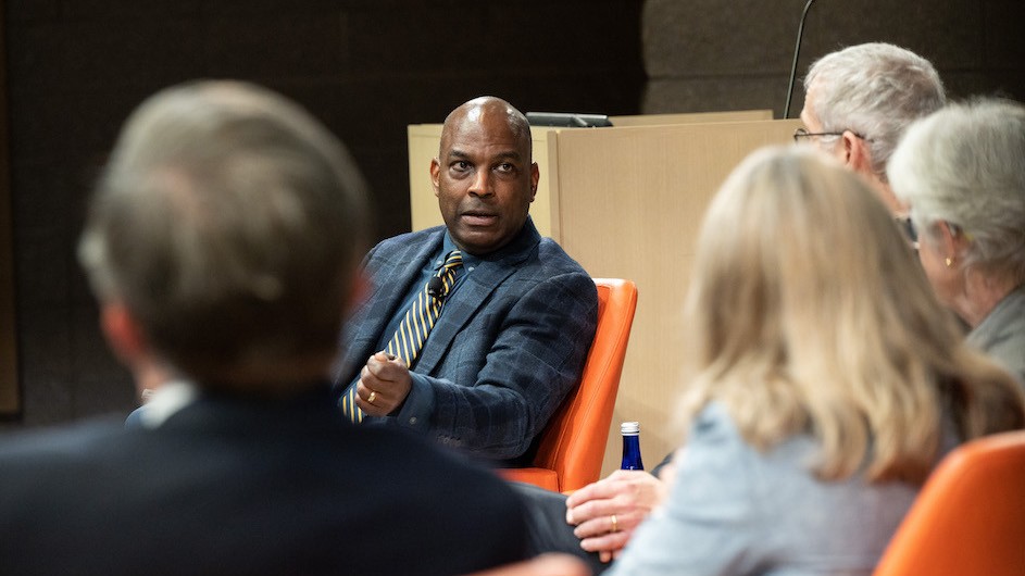 Ken Mack in discussion with Douglas Brinkley, Shailagh Murray, Todd Stern, and Frances Beinecke