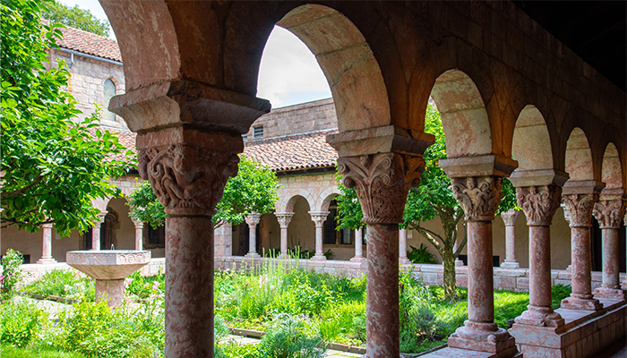 The Met Cloisters courtyard in full bloom. 