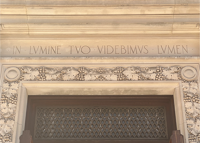The inscription above the doorway to St. Paul's Chapel. Photo by Kelly Moffitt-Hawasly. “In Lvmine Tvo Videbimvs Lvmen”