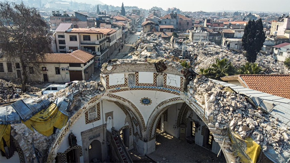 Global Turkey earthquake scene