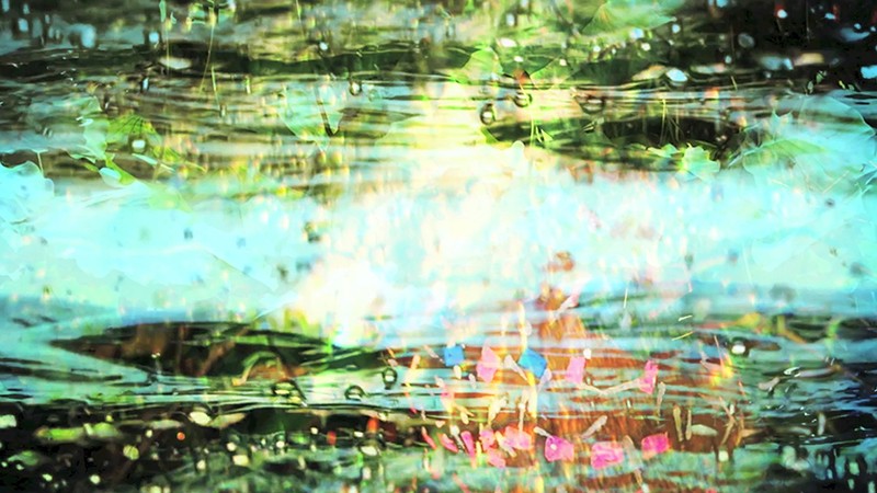 David Gumbs, Water and Dreams, 2014 Digital video, 6:14, Courtesy of the artist blue, green and yellow shimmers on water