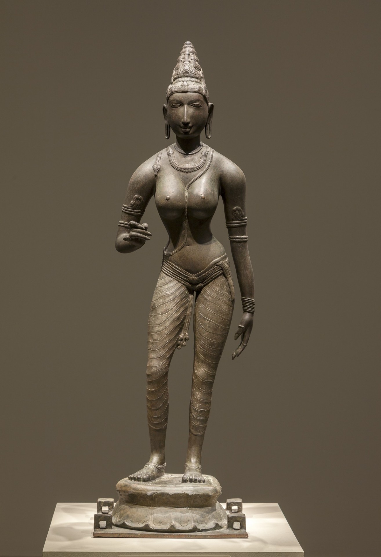 Shiva as Victor of Three Forts, late 9th century Bronze sculpture