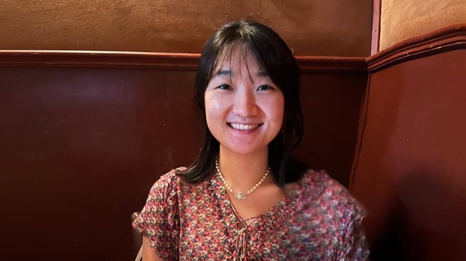 Eunice Bae is a postdoc in Xiaoyang Zhu's lab at Columbia University. Photo of Eunice Bae, a postdoc in Xiaoyang Zhu's lab at Columbia University.