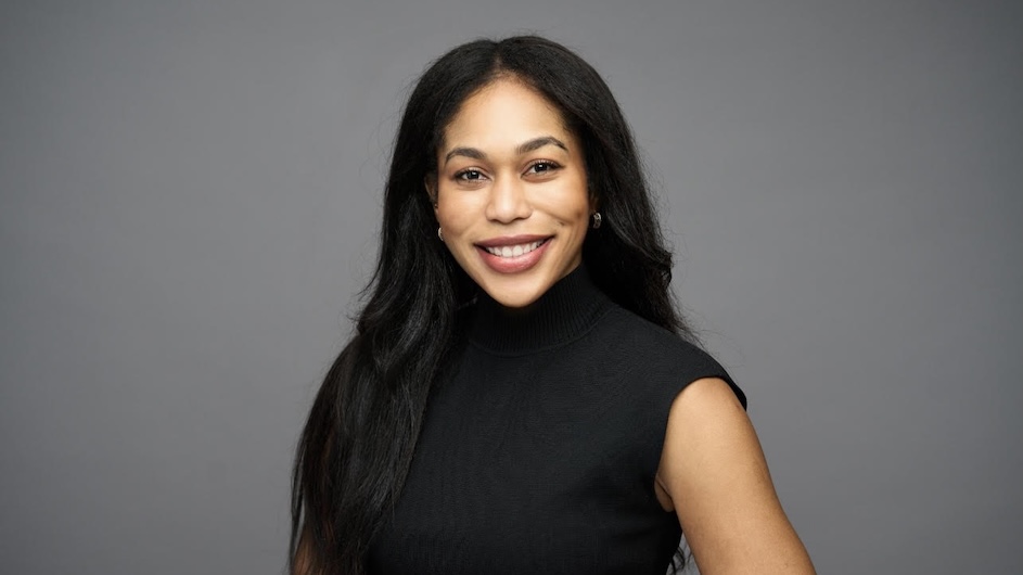 A Registered Nurse Returns to School to Launch Her Next Chapter