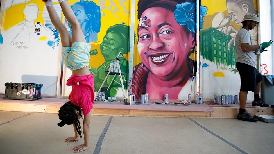 Zuckerman Institute mural, Columbia University