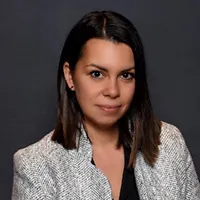 Ioana Literat