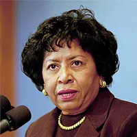 Ruth simmons