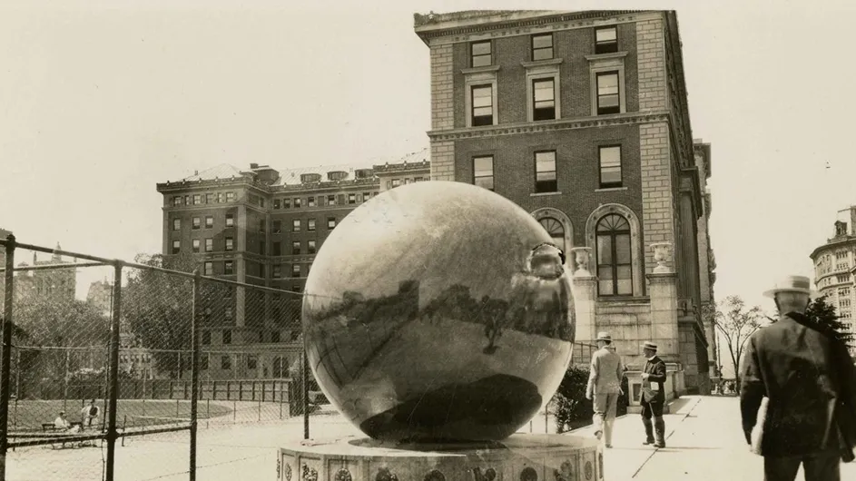 sundial on college walk