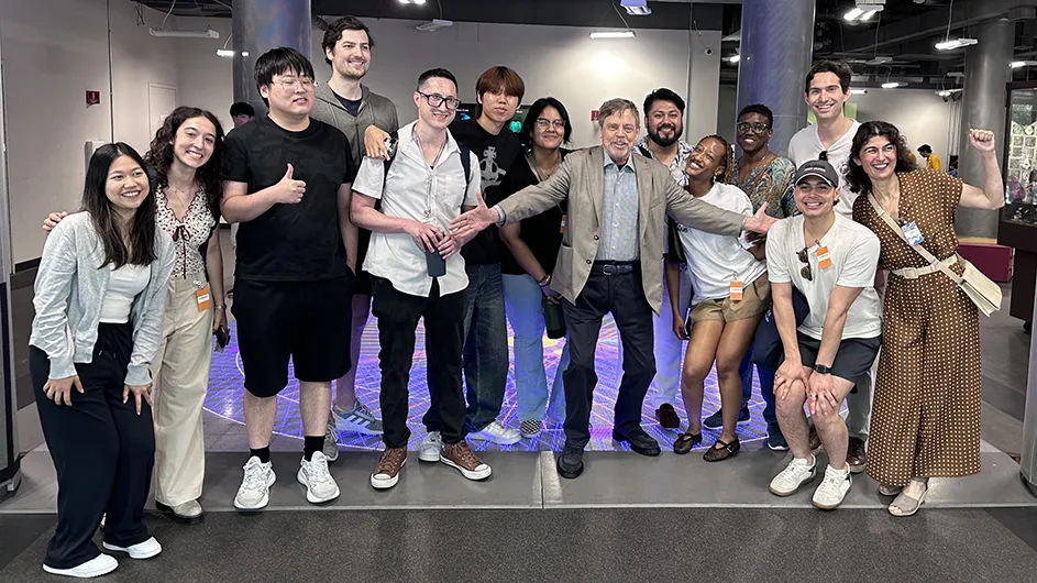 Mark Hamill poses with School of General Studies students during Columbia Summer session.