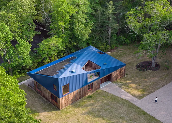 Riverhouse. WORKac. Photo by Bruce Damonte.