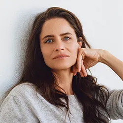 Amanda Peet