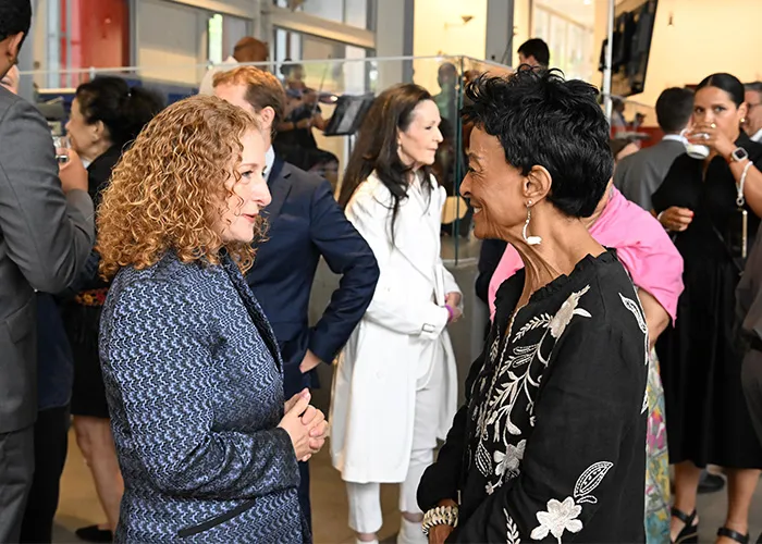 President Mnookin meets with Peggy Shephard, founder of WE ACT for Environmental Justice.