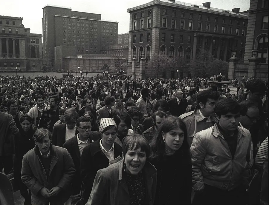 Large crowd