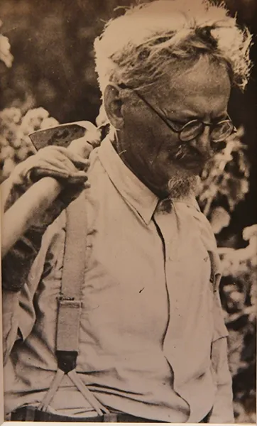 Leon Trotsky