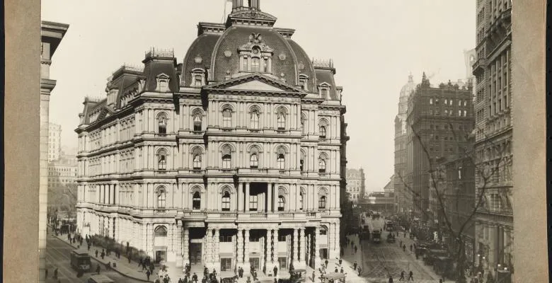 New York City’s main post office, completed in 1901, was torn down in 1939 to make way for an extension of City Hall.