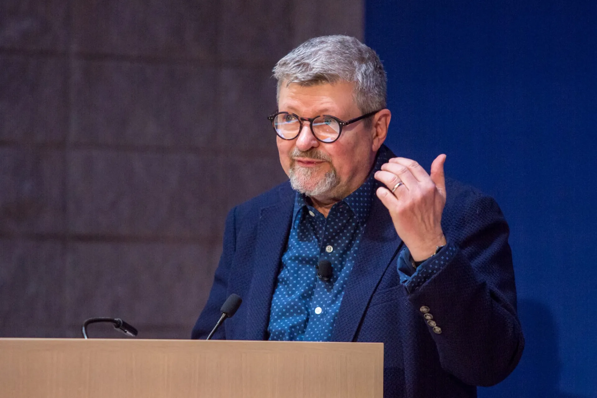 Prof. George Chauncey, Historian of LGBTQ American Life, Will Give a Lecture on June 16. 