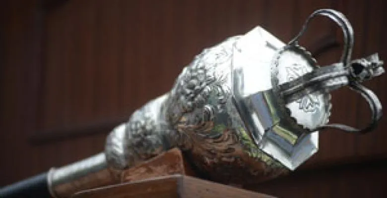 Silver mace head