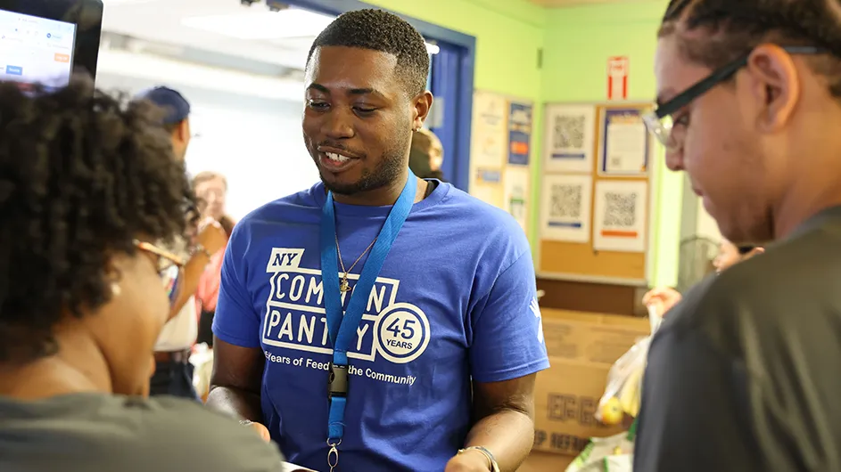 A NY Common Pantry Volunteer