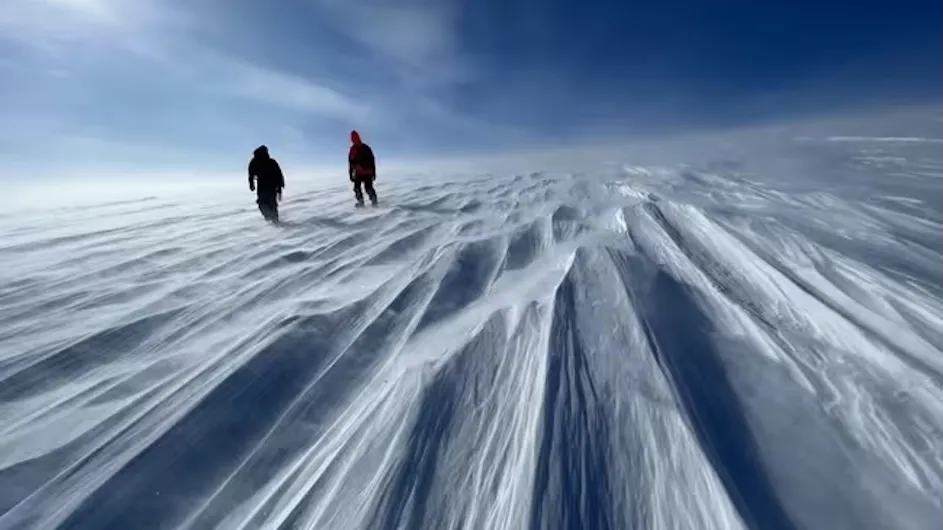 GreenDrill team members at Prudhoe Dome, a key ice cap part of the Greenland Ice Sheet. The project’s first study shows this ice cap was gone 7,000 years ago. 